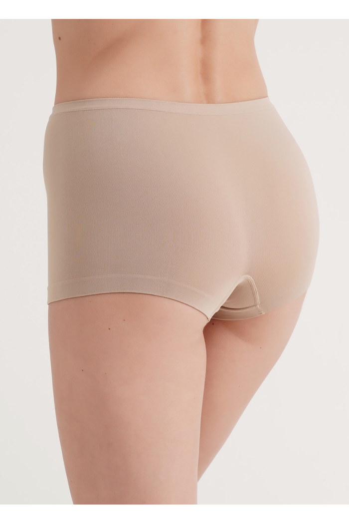 Бесшовные женские трусики шорты Giulia Эластичные трусики-шорты с заниженной талией без швов S/M, Бежевый