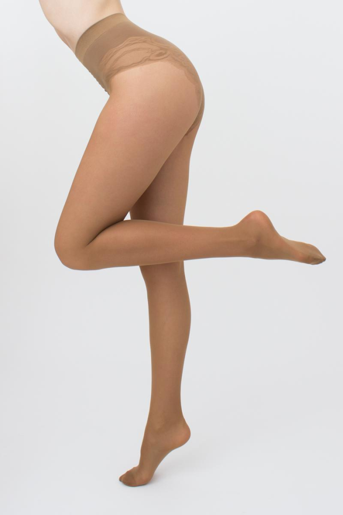 Еластичні матові колготки з високими стягуючими трусиками BODY 40 ден